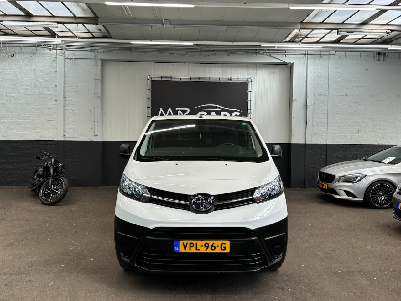 Toyota PROACE Long Worker - 1.5 D-4D Live - AutoWereld.nl
