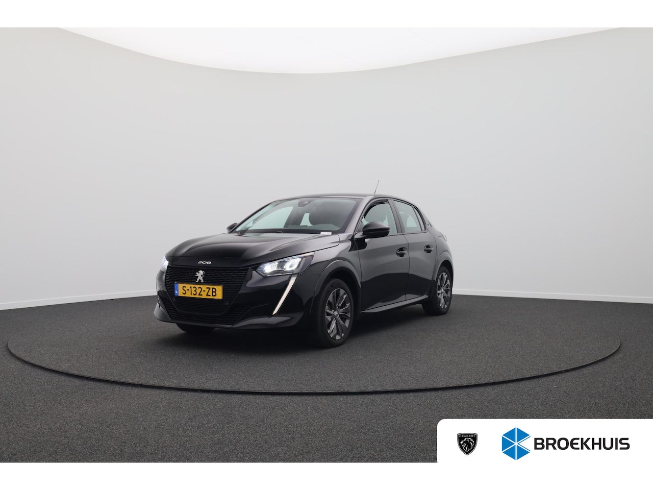 Peugeot e-208 - EV Active Pack 50 kWh | Clima | Cruise | LMV 16'' | Apple Carplay/Android auto | | Airco ( - AutoWereld.nl