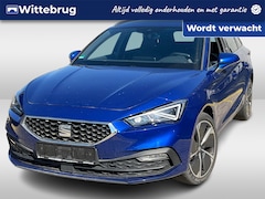 SEAT Leon Sportstourer - 1.4 TSI eHybrid PHEV 204PK Xcellence / Panoramadak / Memory / Stuur + Stoelverwarming / Ac