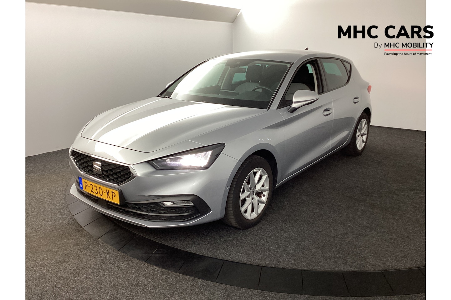 SEAT Leon - 1.0 eTSI Style Business Intense | Verwacht | Trekhaak | - AutoWereld.nl