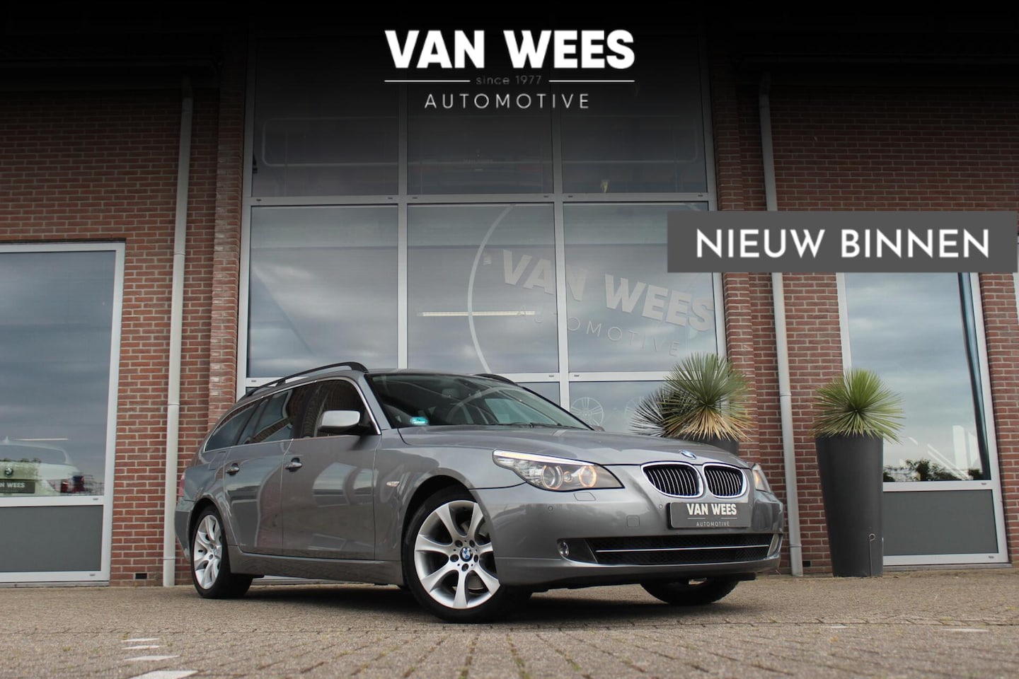 BMW 5-serie Touring - 525i E61 Facelift Executive | Youngtimer | 218 pk | Leer | Navi | 18 inch | Xenon | Trekha - AutoWereld.nl