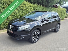 Nissan Qashqai - 1.6 Tekna 1/2 Leer 360Camera Trekhaak Navi