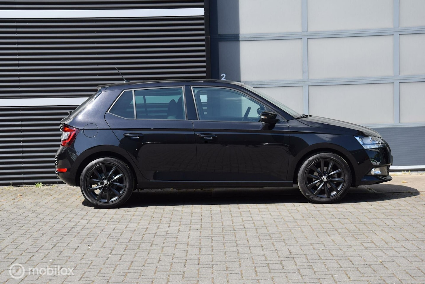 Skoda Fabia - 1.0 TSI Sport Business 70 kw Adaptive Cruise control Apple Carplay
