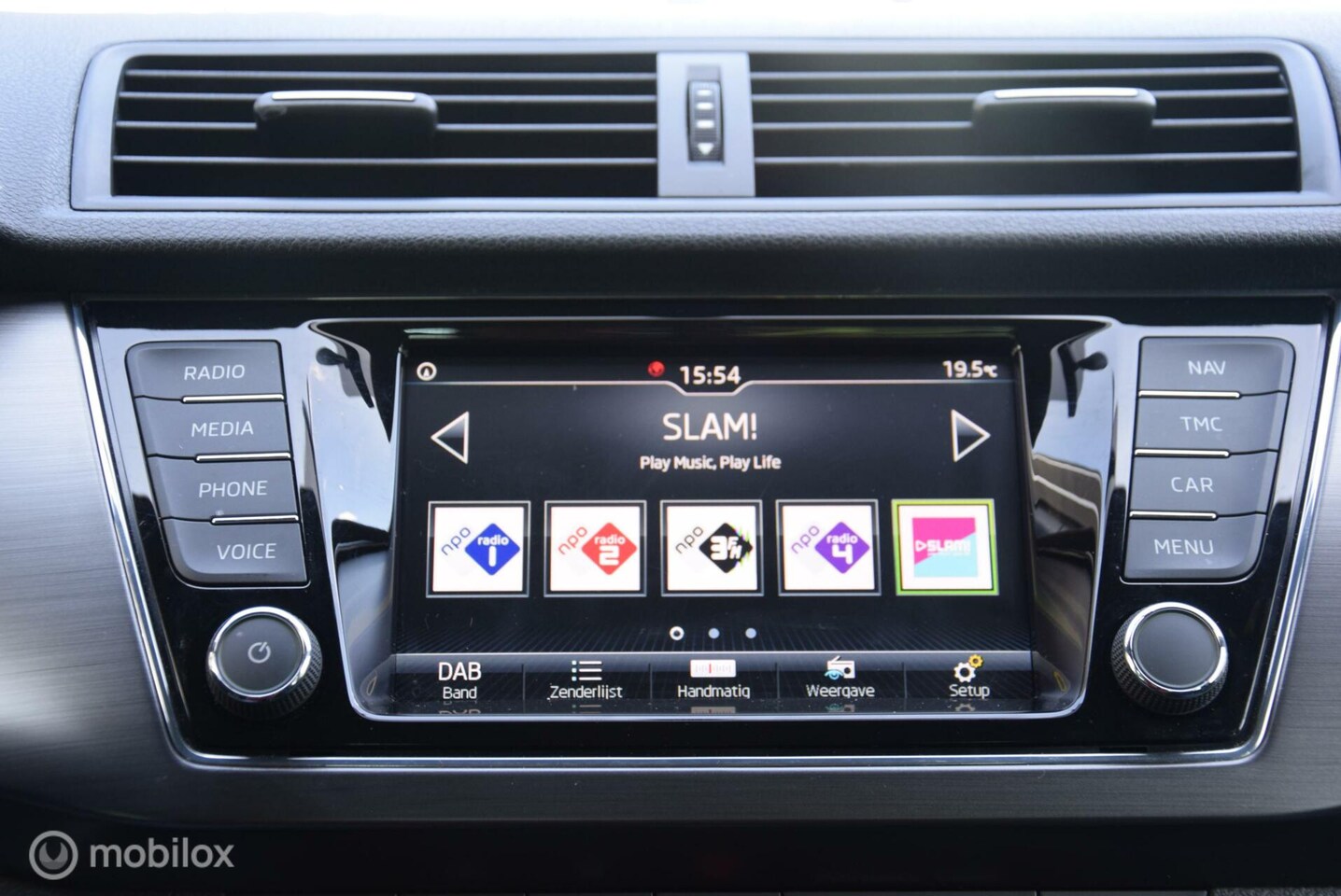 Skoda Fabia - 1.0 TSI Sport Business 70 kw Adaptive Cruise control Apple Carplay