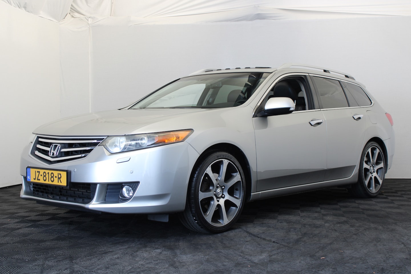 Honda Accord Tourer - 2.0i Executive |Pano|Stoelverwarming|Trekhaak| *Hemelvaart geopend* - AutoWereld.nl