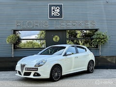 Alfa Romeo Giulietta - 1.4 T | 170 PK | Distinctive | Cruise |