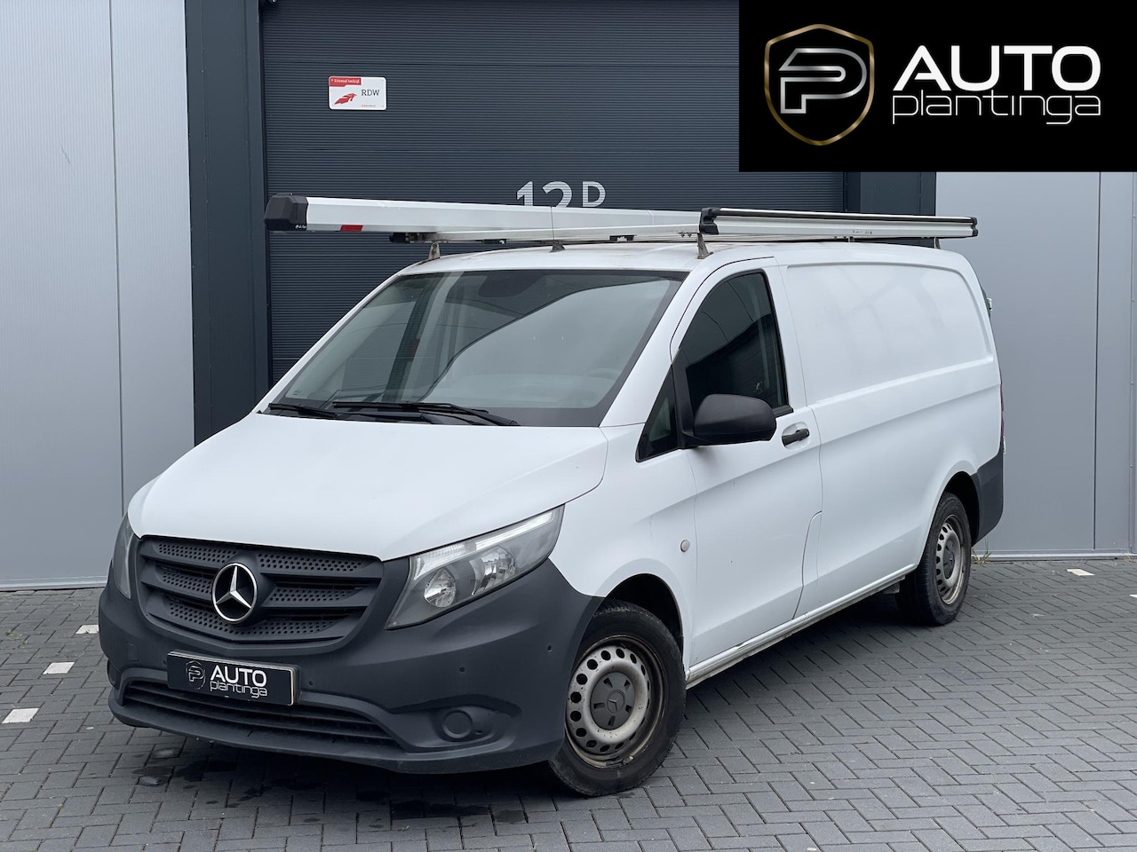 Mercedes-Benz Vito - 111 CDI Functional Lang | Achteruitrij Camera | Parkeersensoren Rondom! | - AutoWereld.nl
