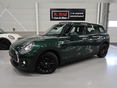 MINI Clubman - 1.5 One Automaat Panoramadak Harman/Kardon Navigatie App connect Airco-ecc Stoelverwarming