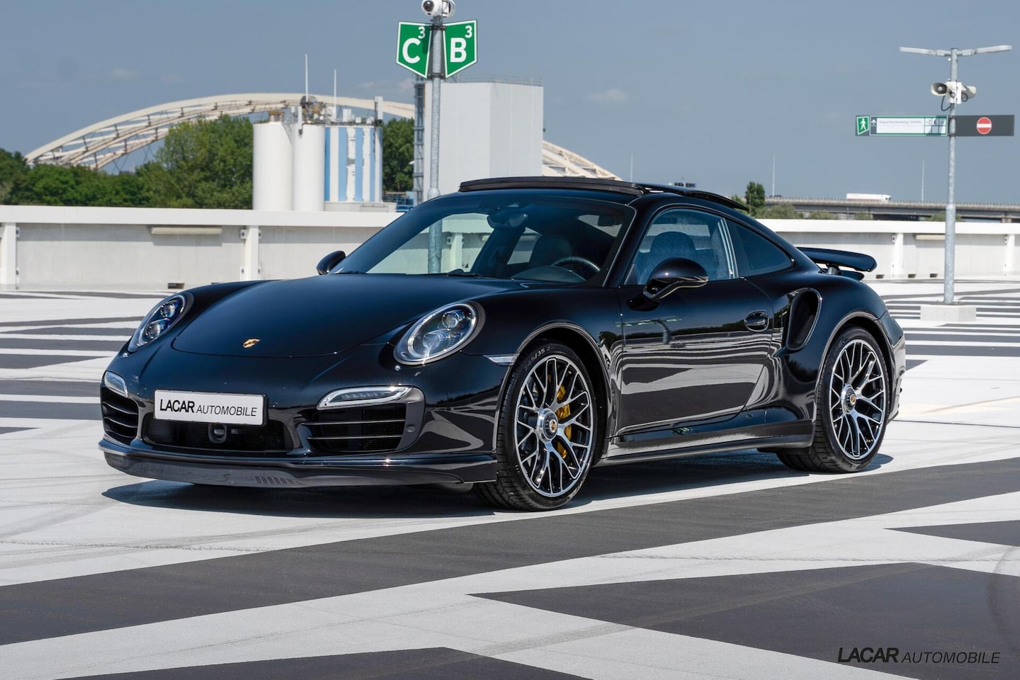 Porsche 911 - 3.8 Turbo S I NL Auto I Dealer ond. I Keramisch I Schuifdak - AutoWereld.nl