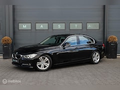 BMW 3-serie - 316i Sport | Harman-Kardon | Leder | Navi | PDC | NAP