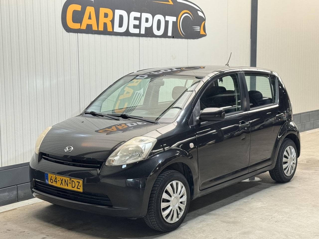 Daihatsu Sirion 2 - 1.0-12V Premium 1.0-12V Premium - AutoWereld.nl