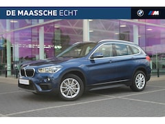 BMW X1 - sDrive20i Executive Automaat / Trekhaak / Sportstoelen / Head-Up / Navigatie Plus / Stoelv