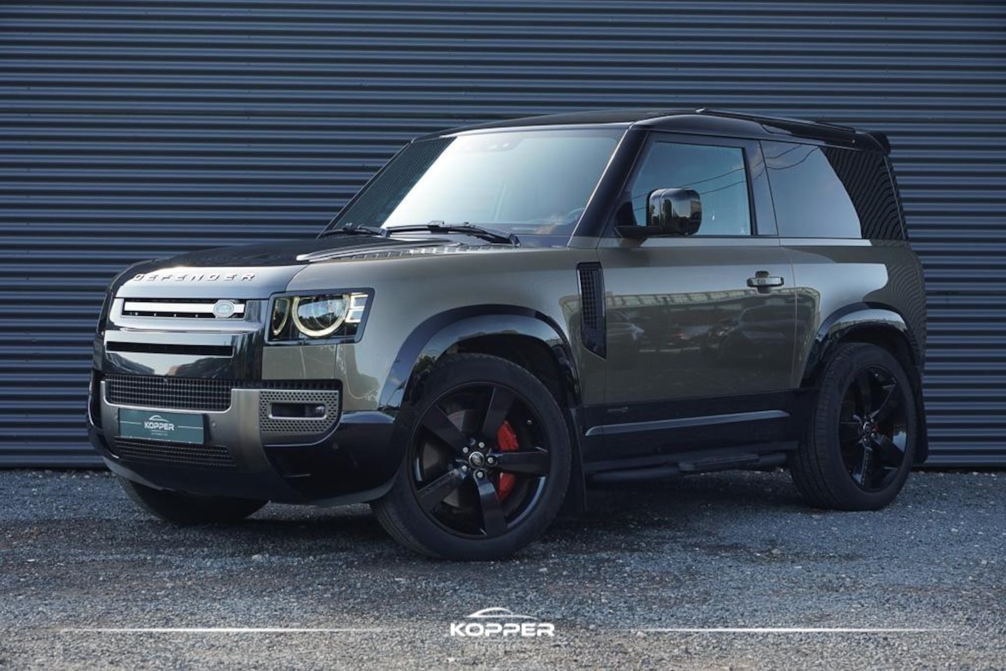 Land Rover Defender 90 - 3.0 P400 90 X / Pano / 22'' / Clearsight / Adaptive / Cold Climate / Incl BTW - AutoWereld.nl
