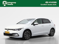 Volkswagen Golf - 1.4 eHybrid Style | Plug-in | Afn. Trekhaak | Virtual cockpit |