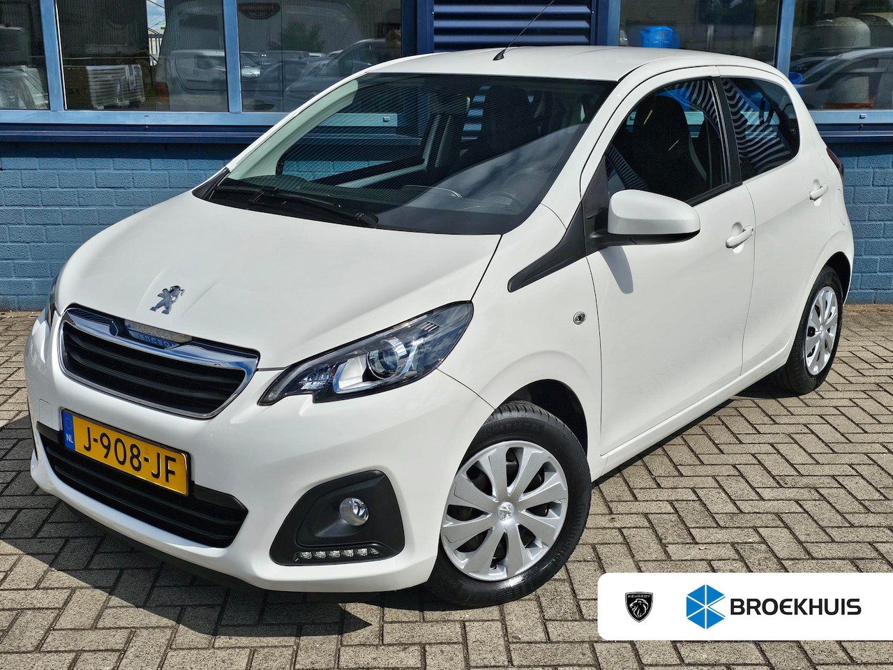 Peugeot 108 - 1.0 e-VTi Active Airco | Bluetooth | Boordcomputer | Mistlampen | Led Dagrijverlichting - AutoWereld.nl