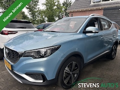 MG ZS - EV Luxury 45 kWh PANODAK / LEER / STOELVERW. / CAMERA / CARPLAY