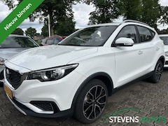 MG ZS - EV Luxury 45 kWh PANODAK / LEER / STOELVERW. / CAMERA / CARPLAY