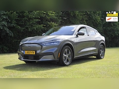 Ford Mustang Mach-E - RWD 75 kWh Panoramadak