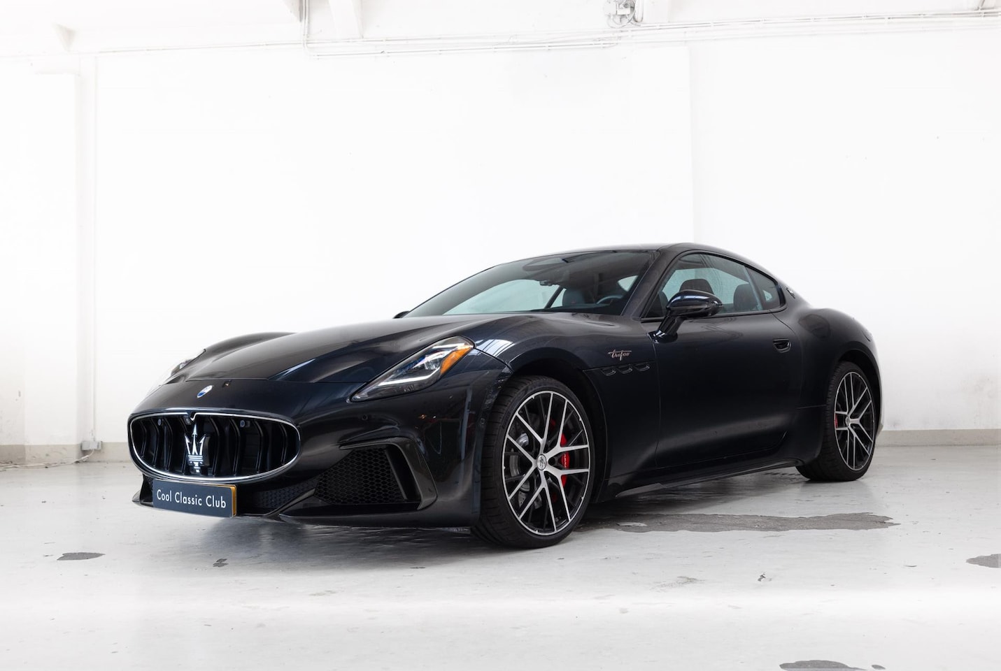 Maserati GranTurismo - Trofeo - Low Mileage - 1 Owner - - AutoWereld.nl
