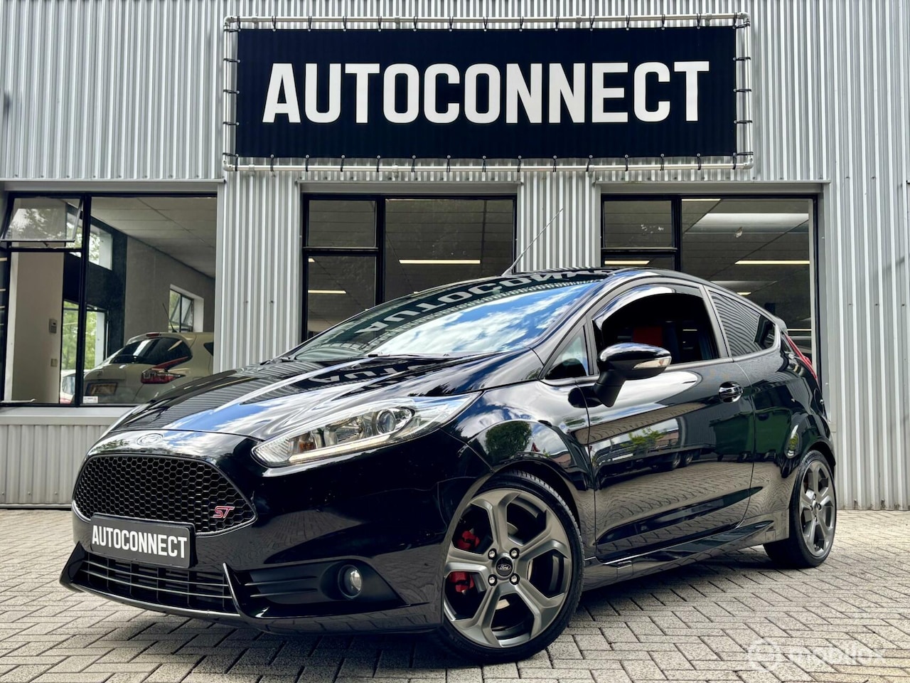 Ford Fiesta - 1.6 ST 1.6 ST. 215PK, NAVI, CRUISE, CAMERA, VOL! - AutoWereld.nl