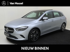 Mercedes-Benz B-klasse - 250 e Star Edition Luxury-Line / Stoelverwarming / Achteruitrijcamera / Panaroma-schuifdak