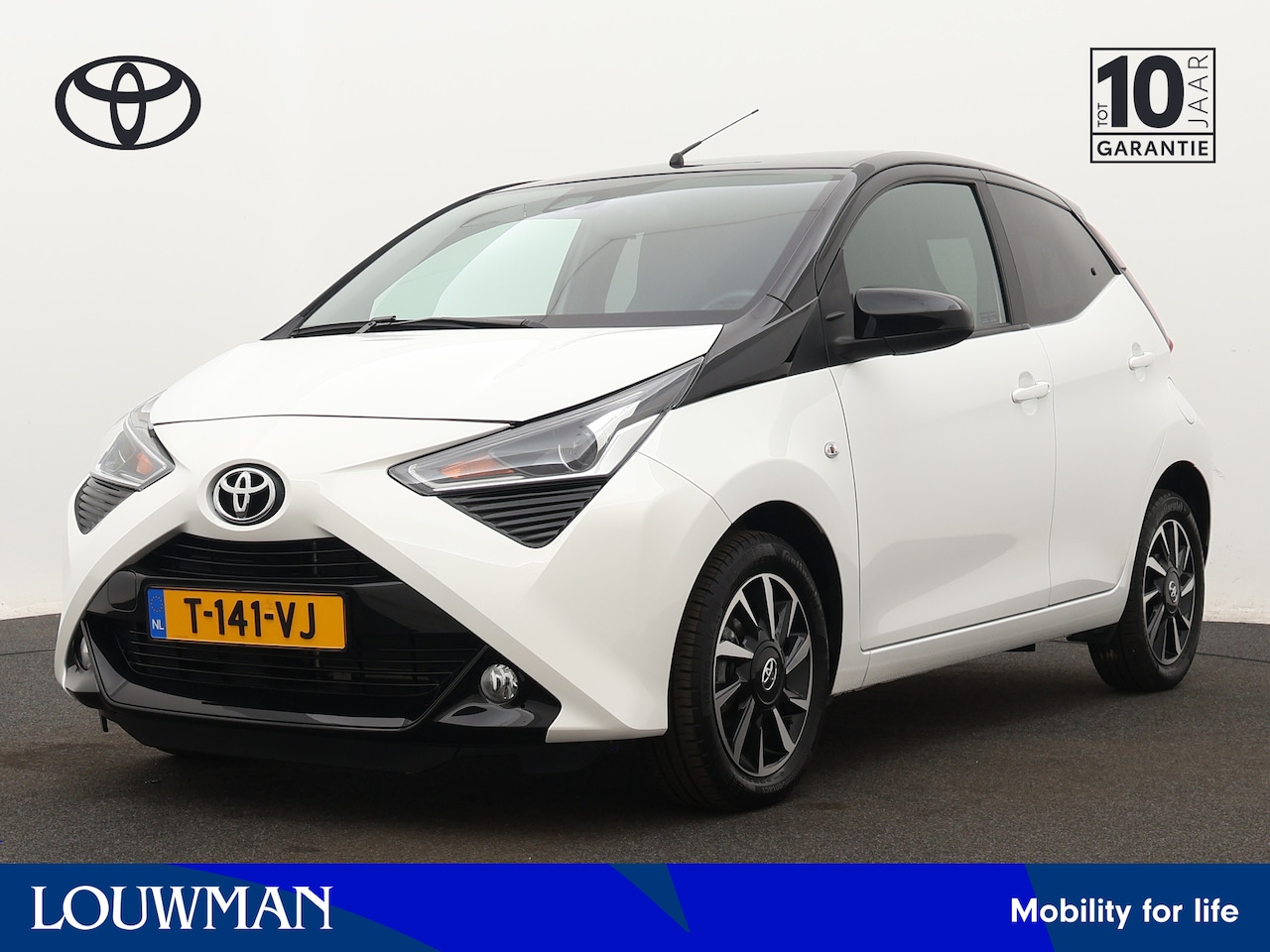 Toyota Aygo - 1.0 X-Joy Ultimate | Apple Carplay/Android Auto | Parkeercamera | Airco | Bluetooth | - AutoWereld.nl