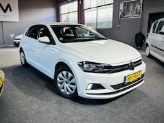 Volkswagen Polo - 1.0 MPI PDC VOOR & ACHTER - AUTOMATISCHE CLIMA - APK - CRUISE
