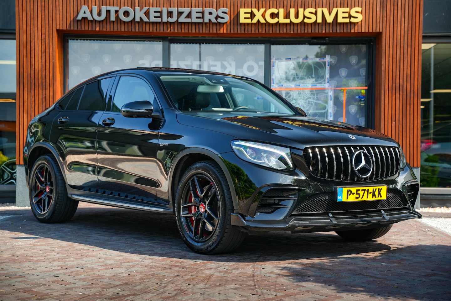 Mercedes-Benz GLC-klasse Coupé - AMG 43 4MATIC Schuifdak Burmester Ambient Memory 360 Camera Stoelverw. - AutoWereld.nl