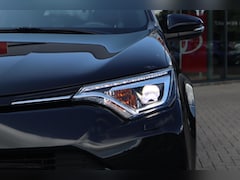 Toyota RAV4 - 2.5 HYBRID AWD ENERGY PLUS NAVI TREKHAAK LEDER AD-CRUISE LED BEARLOCK 360GR-CAMERA BLIND-S