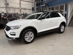 Volkswagen T-Roc - 1.0 TSI 115pk T-Roc Style Business | Apple carplay / Android auto | Navi | Stoelverw. | Cr