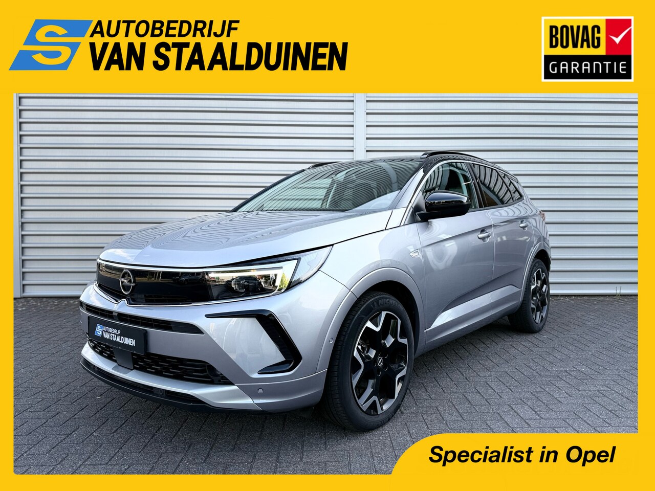 Opel Grandland - 1.2 Turbo Ultimate automaat | Stuurverwarming | Stoelverwarming | Parkeersensoren | Achter - AutoWereld.nl
