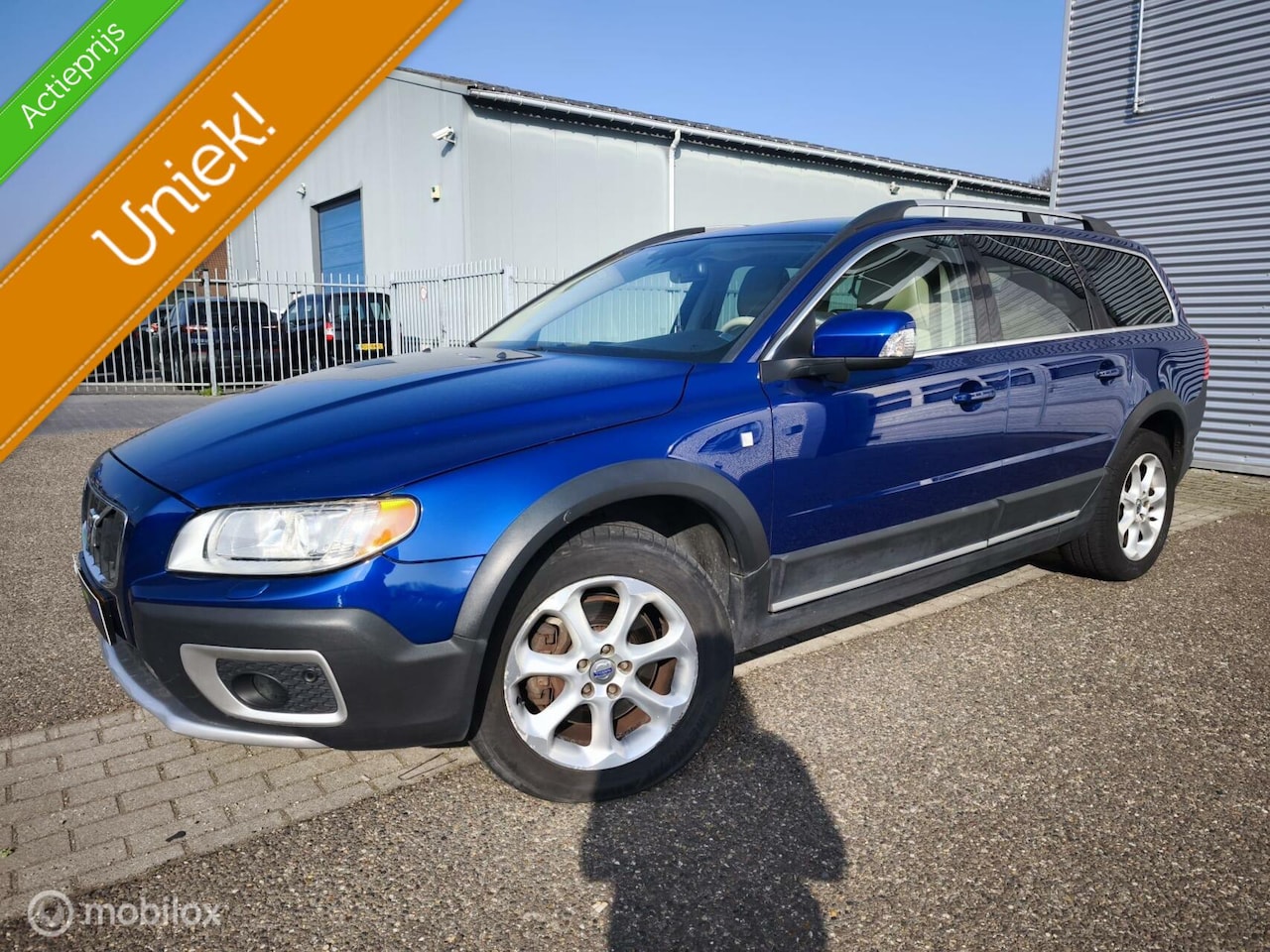 Volvo XC70 - 2.4 D5 / Ocean Race / Leder / Youngtimer / - AutoWereld.nl