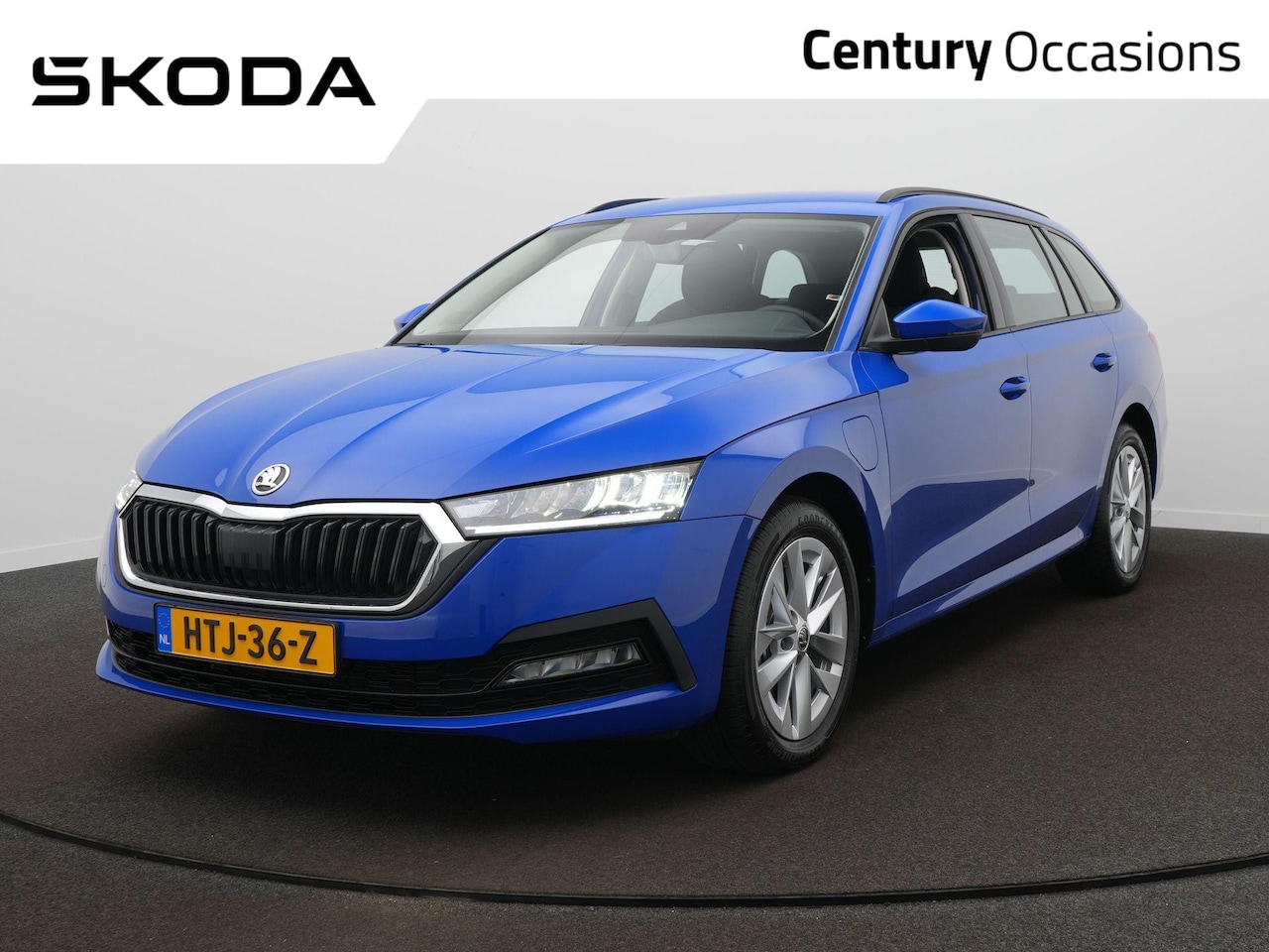 Skoda Octavia Combi - 1.4 TSI iV PHEV Business Edition / Cruise / Clima / Sensoren Achter - AutoWereld.nl