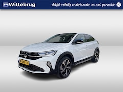 Volkswagen Taigo - 1.0 TSI Style / IQ Drive Pakket / Panorama dak / Zwart dak / Navigatie + Apple Carplay