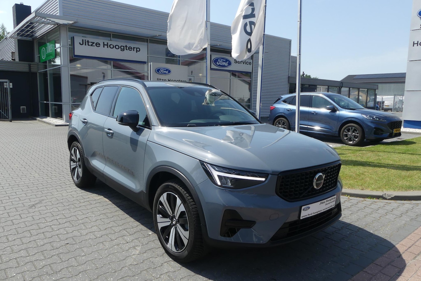 Volvo XC40 - 1.5 T4 Recharge R-Design FACELIFT! ADAPTIEVE CRUISE, MEMORY SEAT, HARMAN/KARDON, STOELVERW - AutoWereld.nl