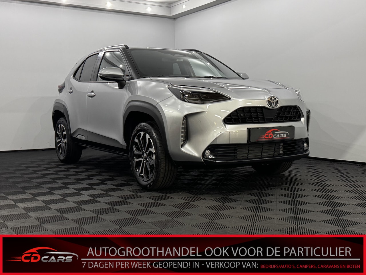 Toyota Yaris Cross - 1.5 Hybrid 115 Dynamic Clima, Camera, Apple carplay, Winterpakket, Keyless start, Stuur ve - AutoWereld.nl