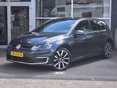 Volkswagen Golf - 1.4 TSI GTE PANO / NAP / AIRCO / PLUG IN