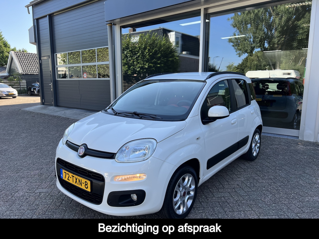 Fiat Panda - 0.9 TwinAir Lounge Bluetooth, LM Velgen, Airco. - AutoWereld.nl
