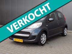 Peugeot 107 - 1.0-12V XS Airco
