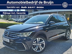 Volkswagen Tiguan - 1.5 TSI 150pk DSG R-Line (Trekhaak, Camera, Virtual)