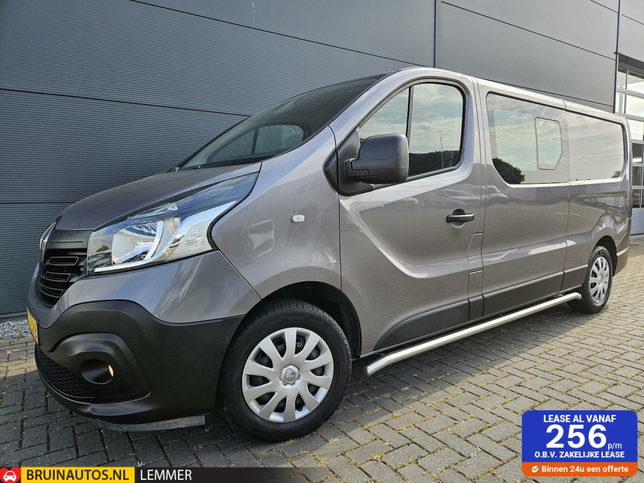 Renault Trafic - 1.6 dCi L2H1 DC Airco navi cam 125 PK 6-pers - AutoWereld.nl