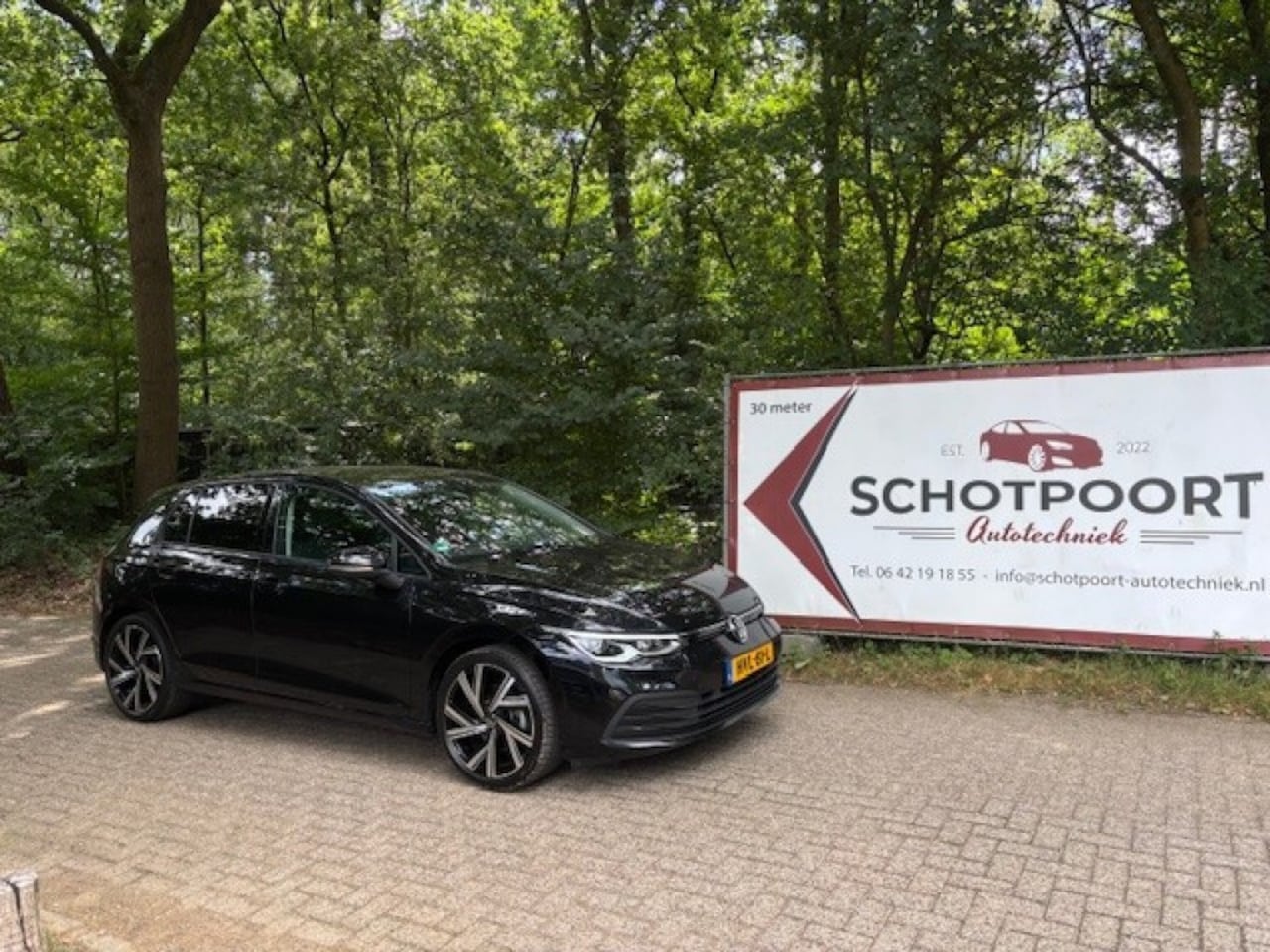 Volkswagen Golf - 1.0 ETSI **Carplay//18inch//DAB** - AutoWereld.nl