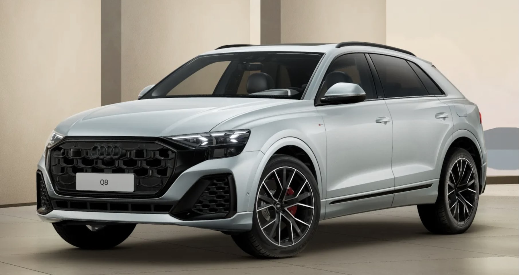 Audi Q8 - 55 TFSIe S-Line 4W sturing Pano Tour Park City B&O - AutoWereld.nl