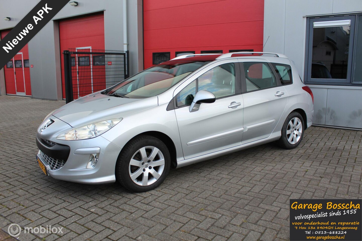 Peugeot 308 SW - 1.6 e-HDi Allure 7p 1.6 e-HDi Allure 7pers. - AutoWereld.nl