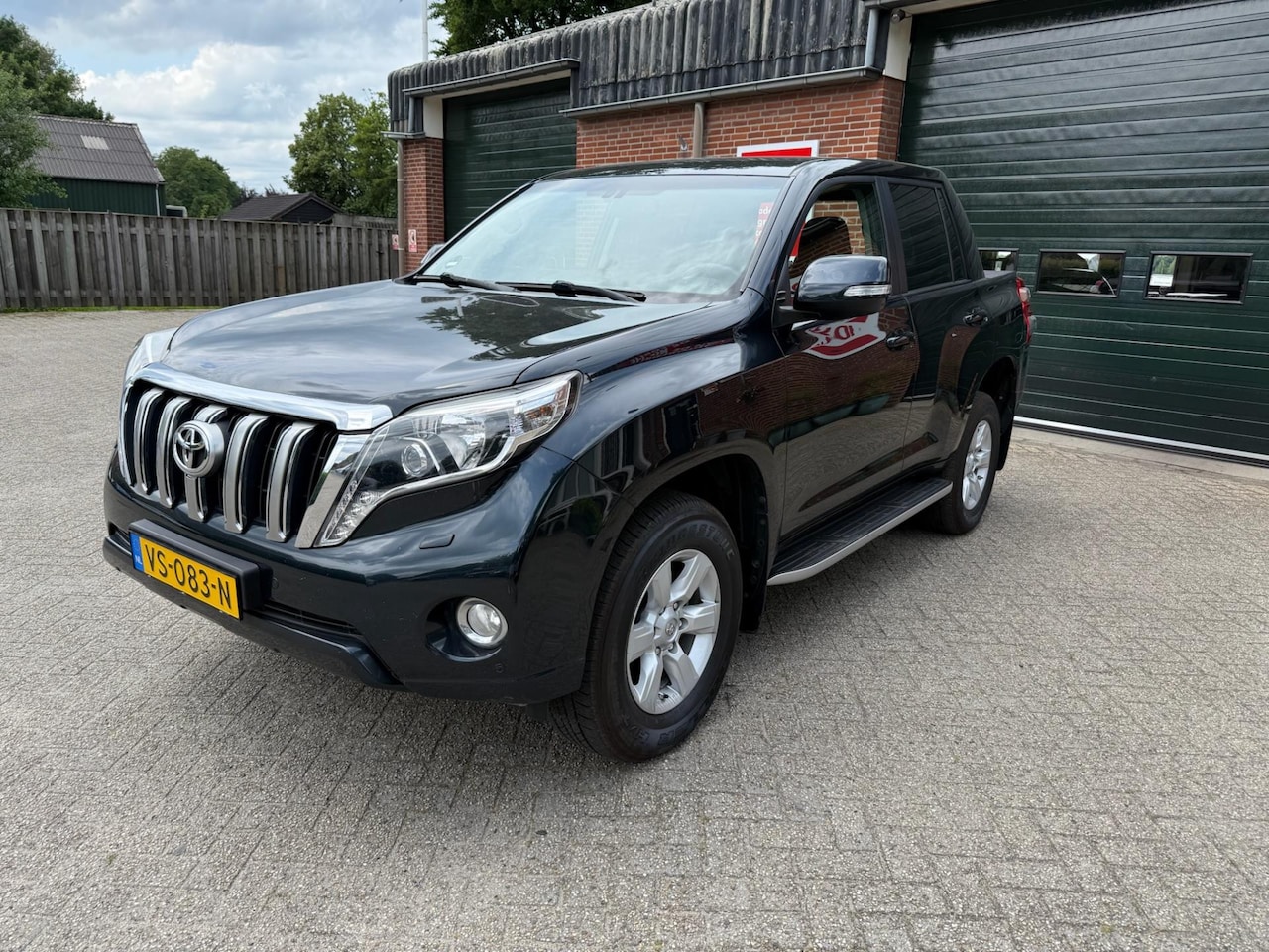 Toyota Land Cruiser - 3.0 D-4D 5-Persoons Grijs kenteken!! 3-Tons Trekhaak! Uniek! - AutoWereld.nl