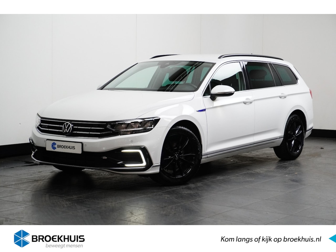 Volkswagen Passat Variant - 1.4 218PK TSI PHEV GTE Business | Achteruitrijcamera | Cruise Control | Stoel- en stuurwie - AutoWereld.nl