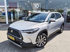 Toyota Corolla Cross - Hybrid 140 Style | Sensoren v/a | El. Achterklep | Stoel- & Stuu