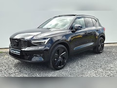 Volvo XC40 - 2.0 B3 Black Edition Ultra Zeer Compleet samengesteld - 360 Camera - Panorama Dak - Ligthi