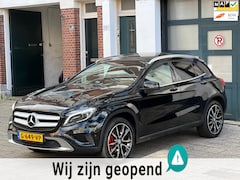 Mercedes-Benz GLA-Klasse - 250 4Matic Prestige-volle auto