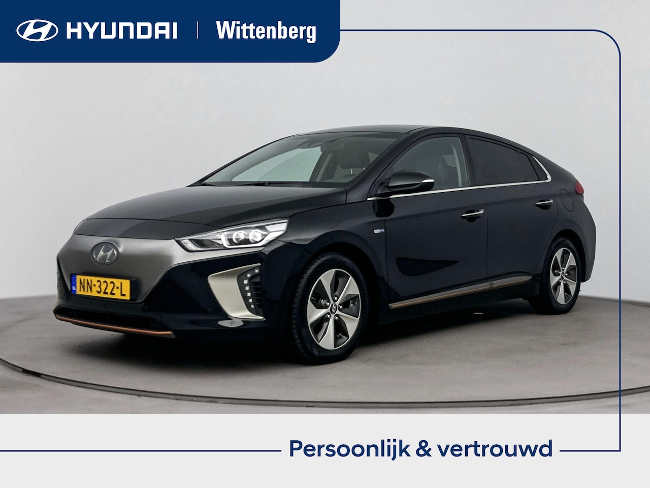 Hyundai IONIQ - Premium EV | Leer | Schuifdak | Stoel + stuurverwarming | Memory | LED | - AutoWereld.nl